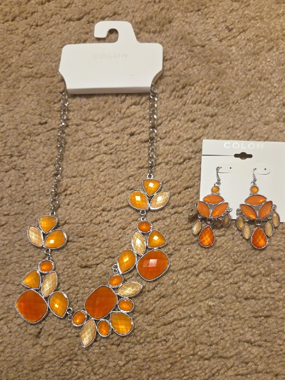 Kohl's Orange and Gold Leaf-Cluster Necklace with Matching Earrings
